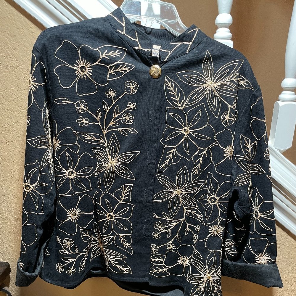 New Direction Women's Floral Top
